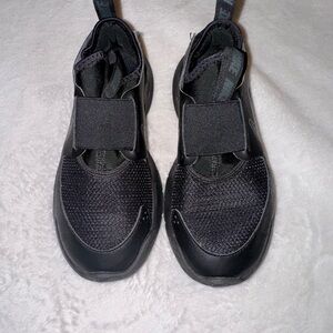 Black Nike Flex Shoe size 2